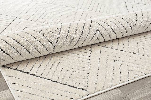 CosmoLiving By Cosmopolitan Lisette Tan 5' x 7'6 Rug - Thumbnail - Image 2