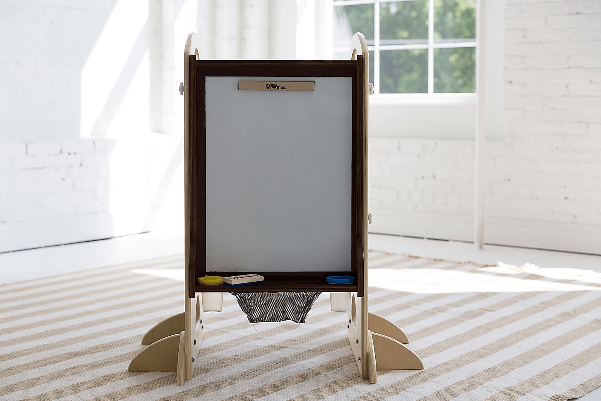 Little Partners Espresso Learning Tower with Learn and Share Easel - Image 2