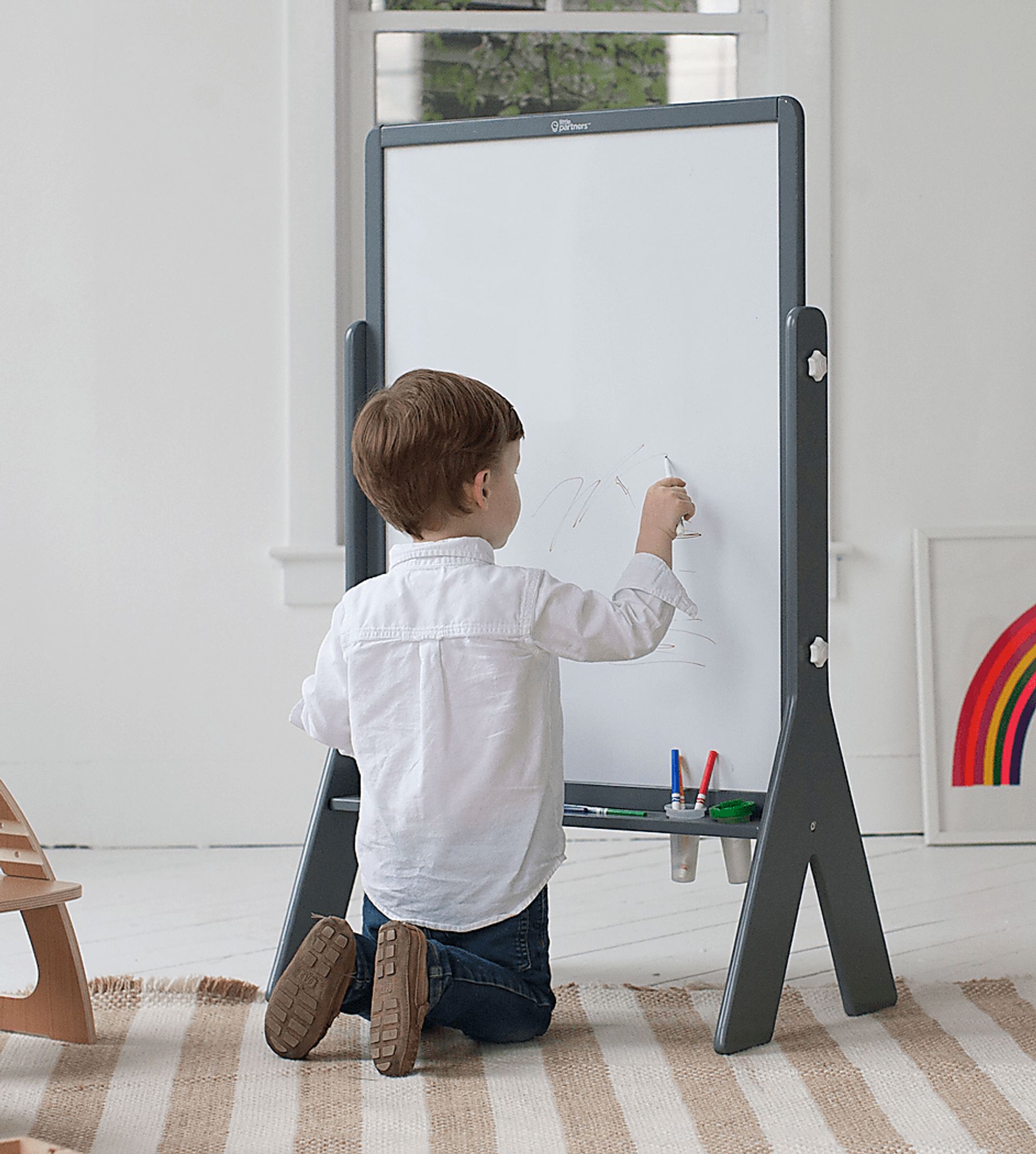 Little Partners Gray Contempo Two-Sided Art Easel - Image 3