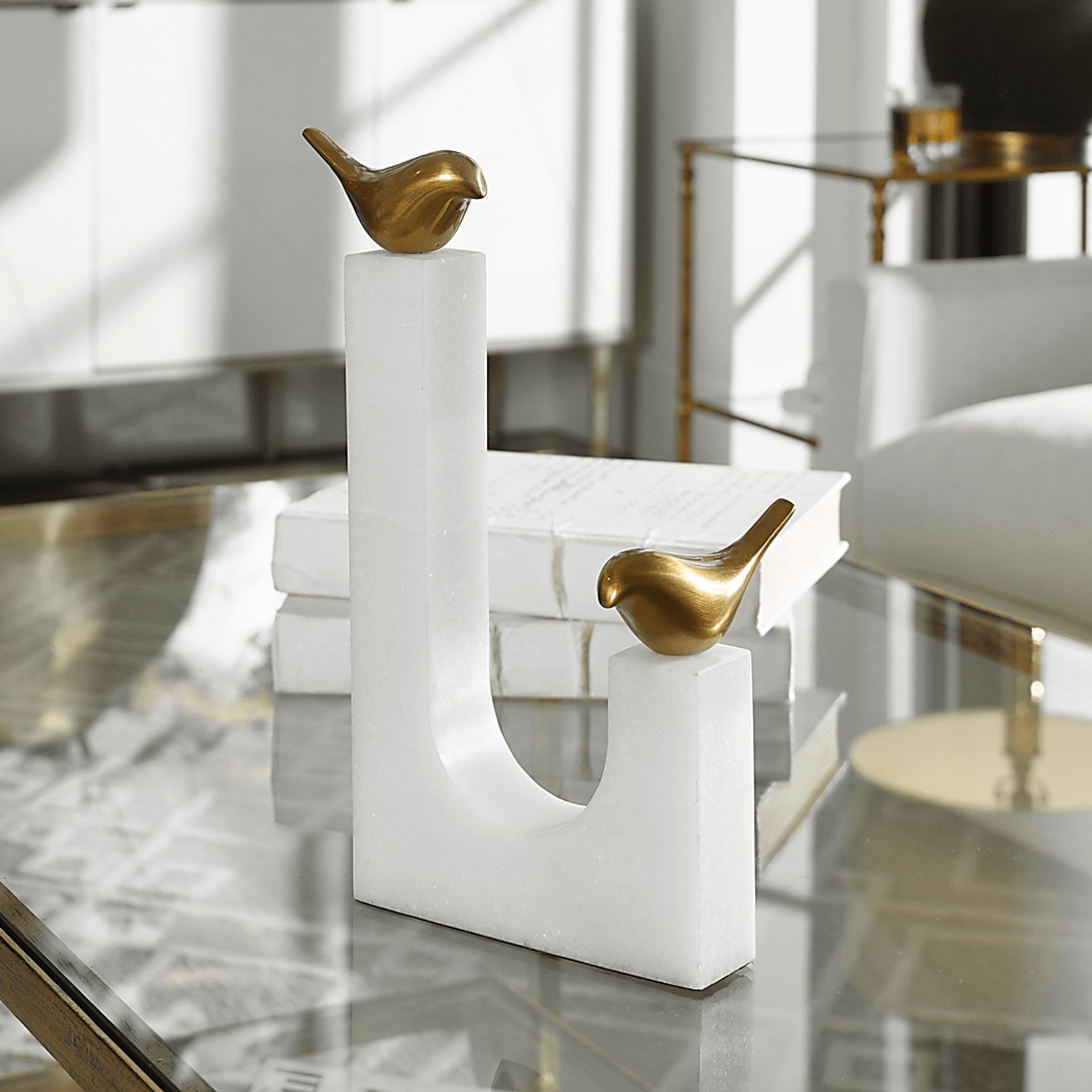 Livenia White Sculpture - Image 4