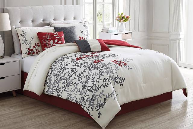 Locamo Ivory 7 Pc King Comforter Set - Thumbnail - Image 1