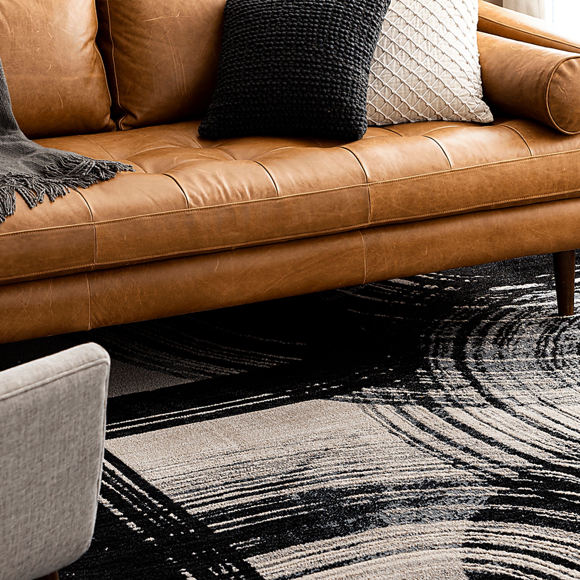 Stacy Garcia Locketon Black 8' x 11' Rug - Image 3