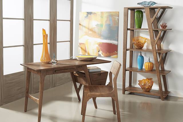 Logan Lodge Brown Etagere - Thumbnail - Image 4