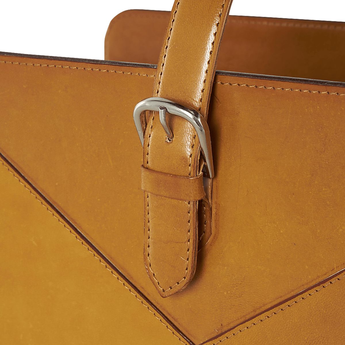 Logari Brown Dark Wood Magazine Holder | Rooms to Go