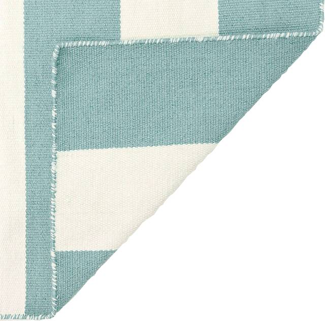 Lorahorn Blue 5' x 7'6 Indoor/Outdoor Rug - Thumbnail - Image 5
