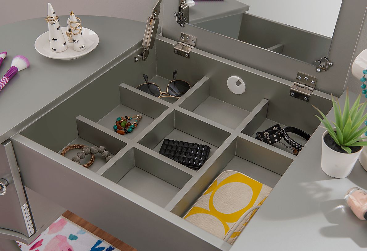 Loring Gray Vanity Set