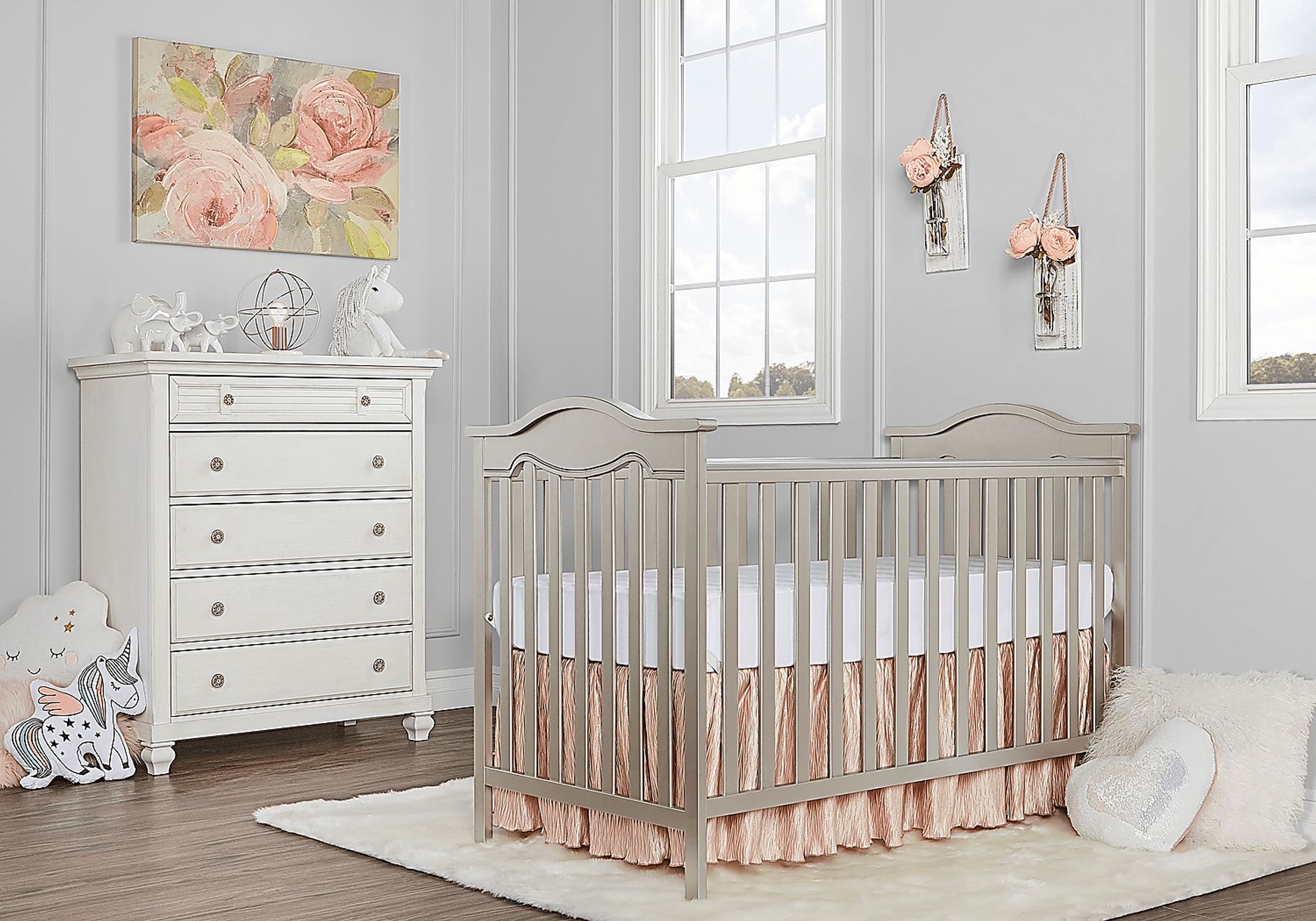 Lorissa Champagne Crib - Image 5
