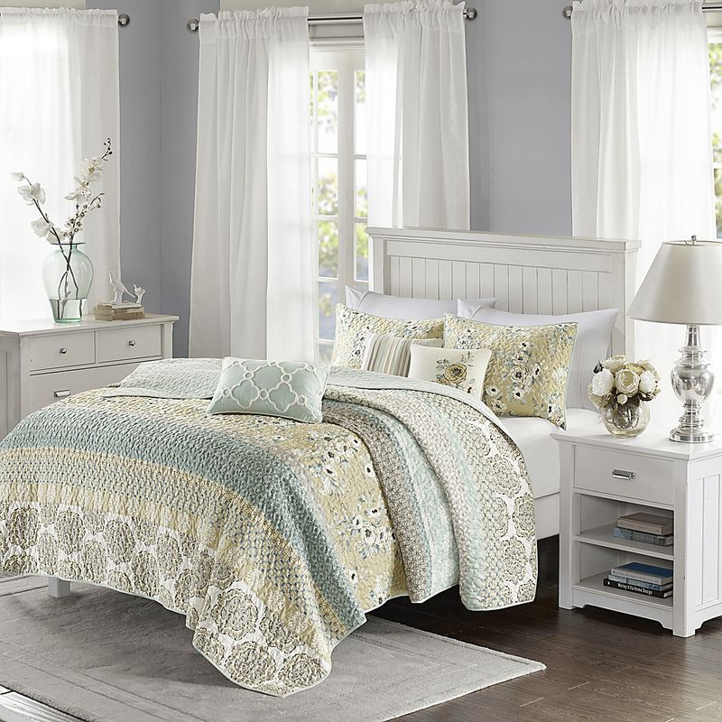 Louque Green 6 Pc Full/Queen Coverlet Set