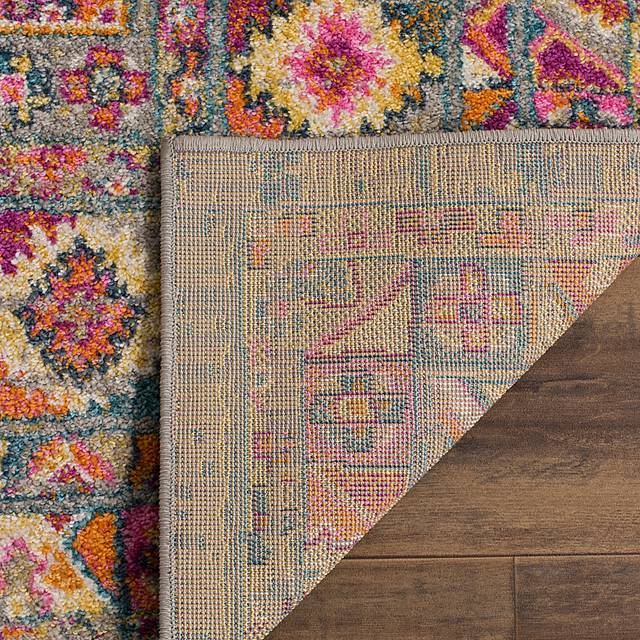 Lowell Point Gray 2'3 x 6' Rug - Thumbnail - Image 3