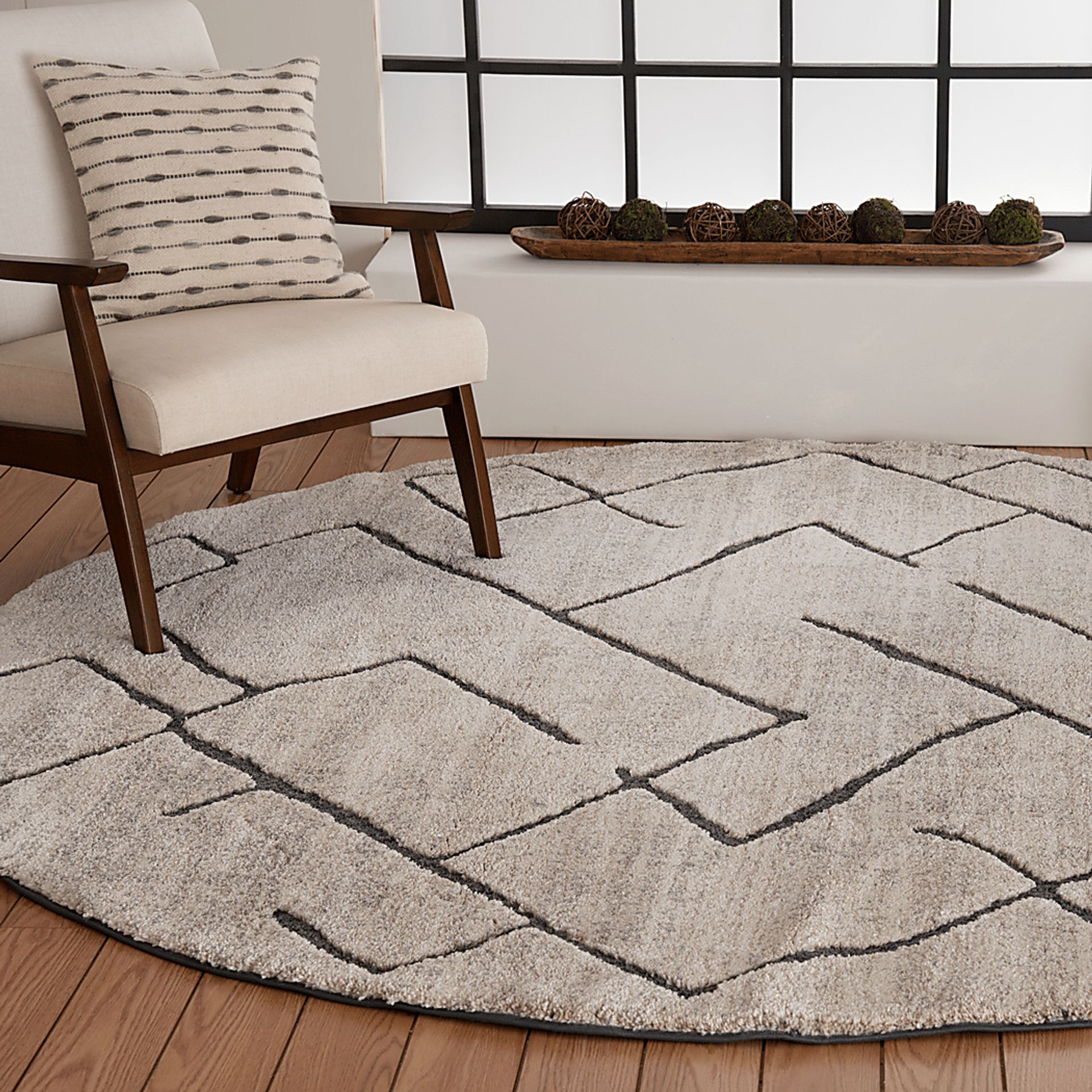 Lowy Pebble 7'10 Round Rug - Image 2