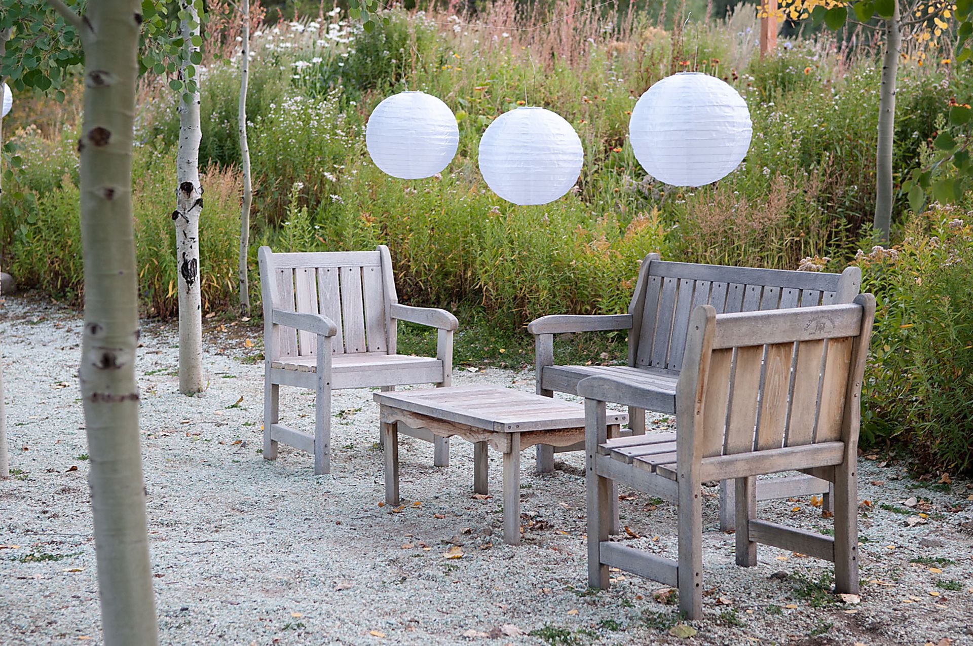 Lucene White Outdoor Solar Lantern - Image 4