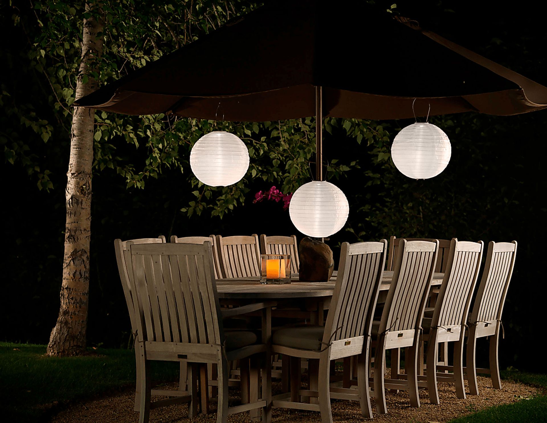 Lucene White Outdoor Solar Lantern - Image 5