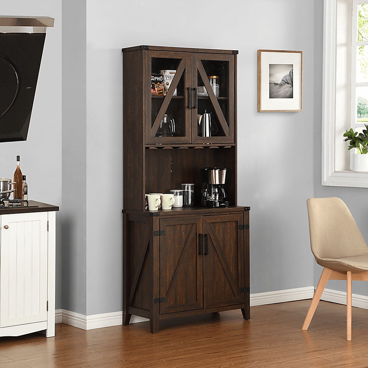 Ludlam Mahogany Dark Wood Bar Cabinet | Rooms to Go