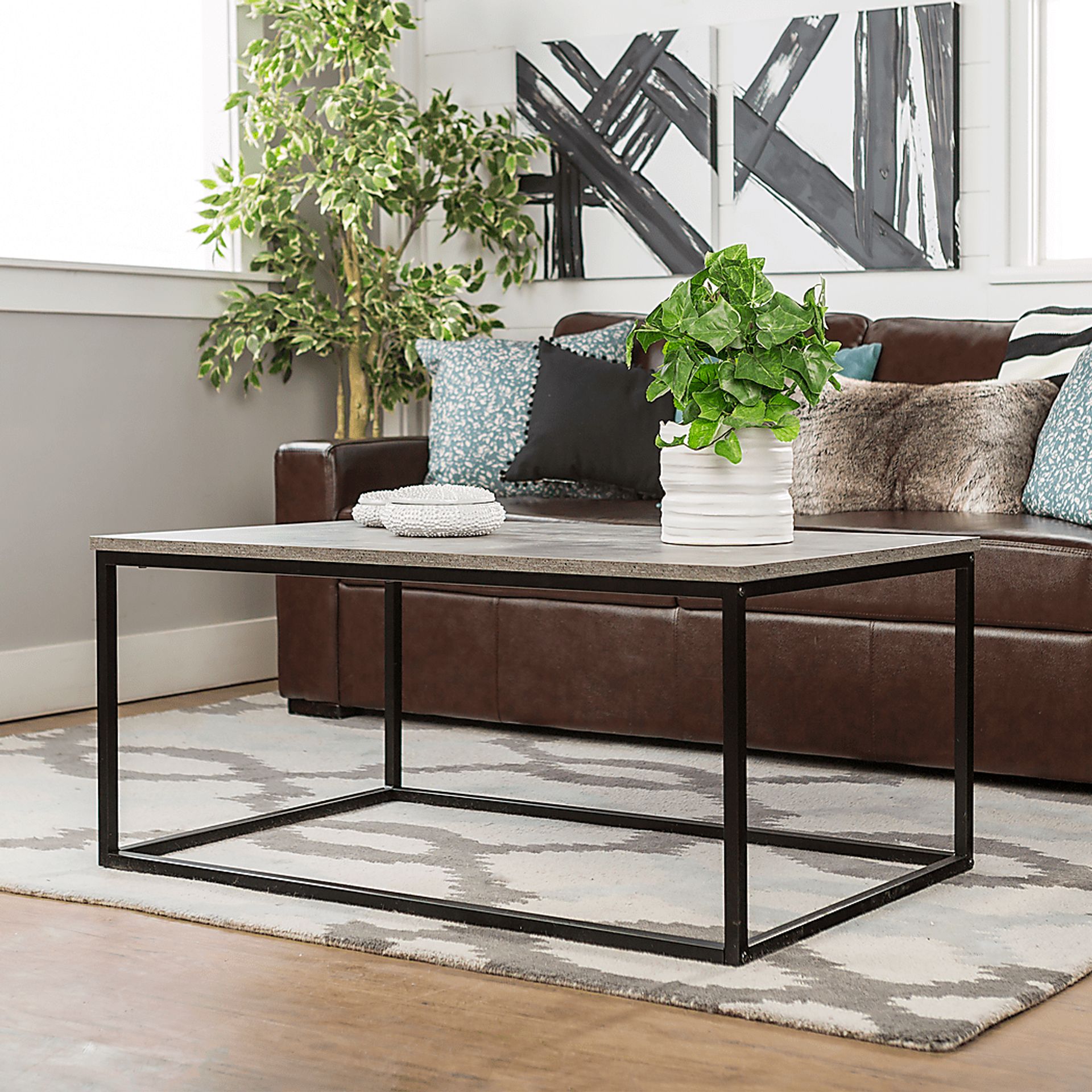 Luisant Gray Cocktail Table - Image 6