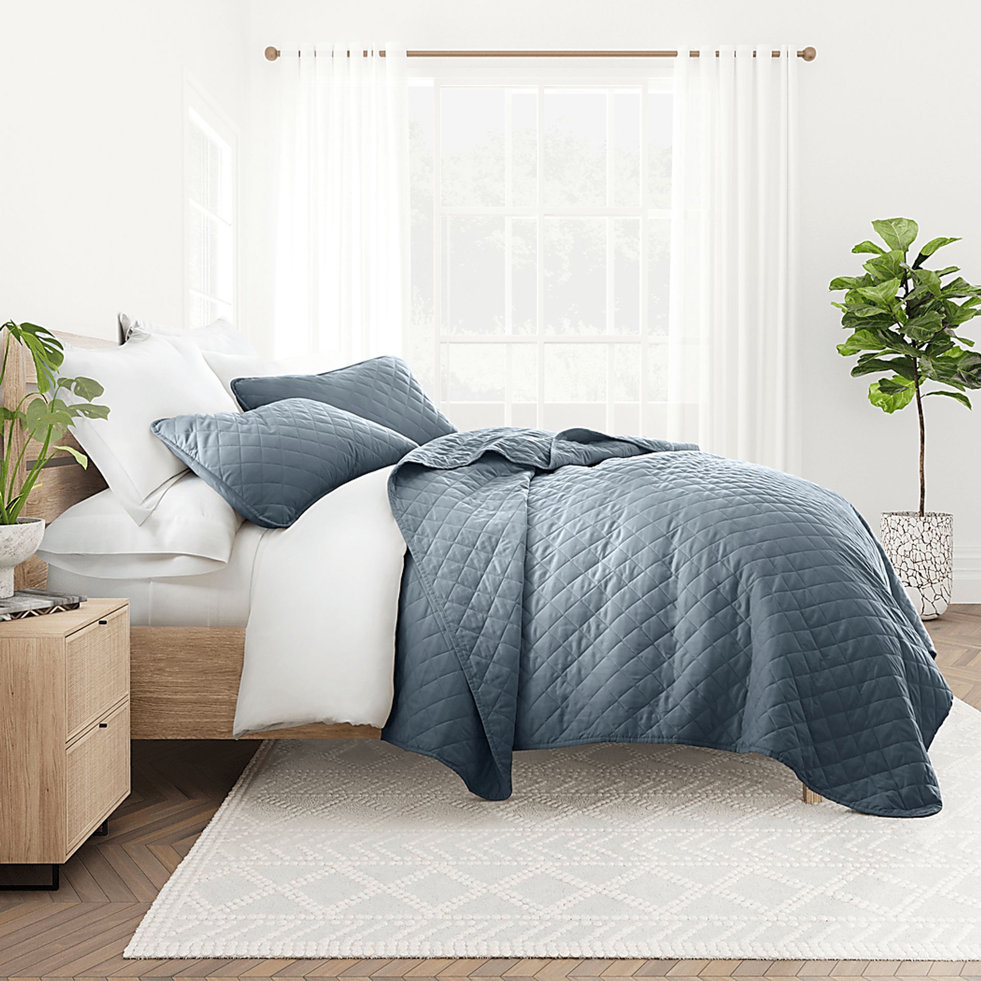 Lulldale Blue 2 Pc Twin Quilt Set - Image 4