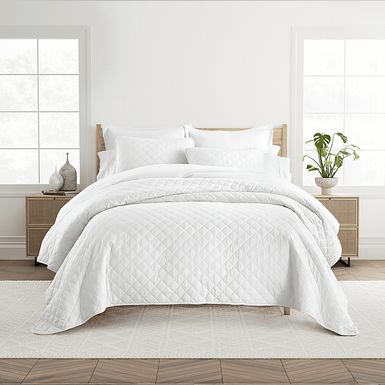 Lulldale White 2 Pc Twin Quilt Set