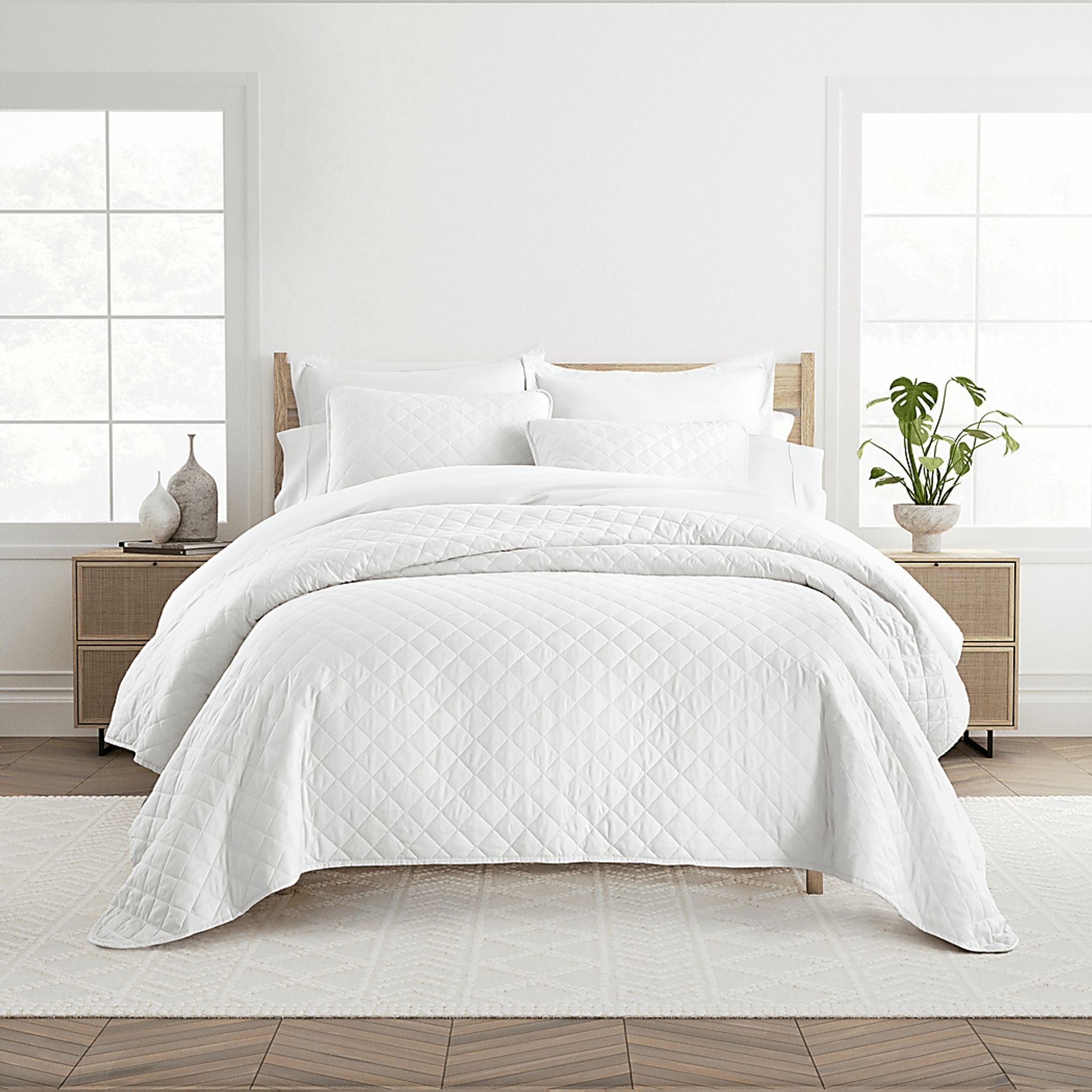 Lulldale White 2 Pc Twin Quilt Set - Image 1