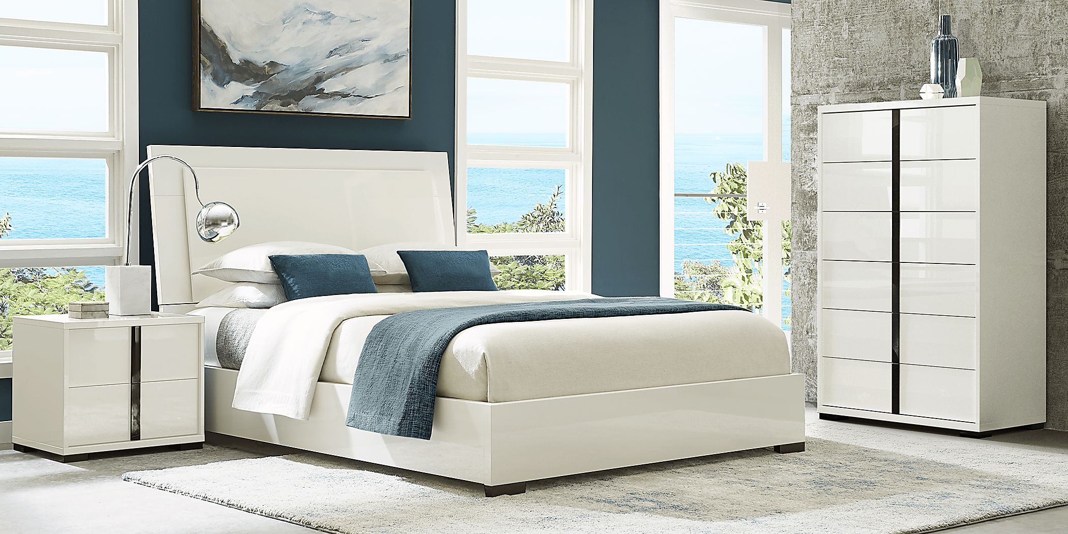 https://assets.roomstogo.com/product/luma-vista-white-5-pc-queen-bedroom_8257319P_image-room?cache-id=17c8b6a20935c66d95c24301c5edd9db