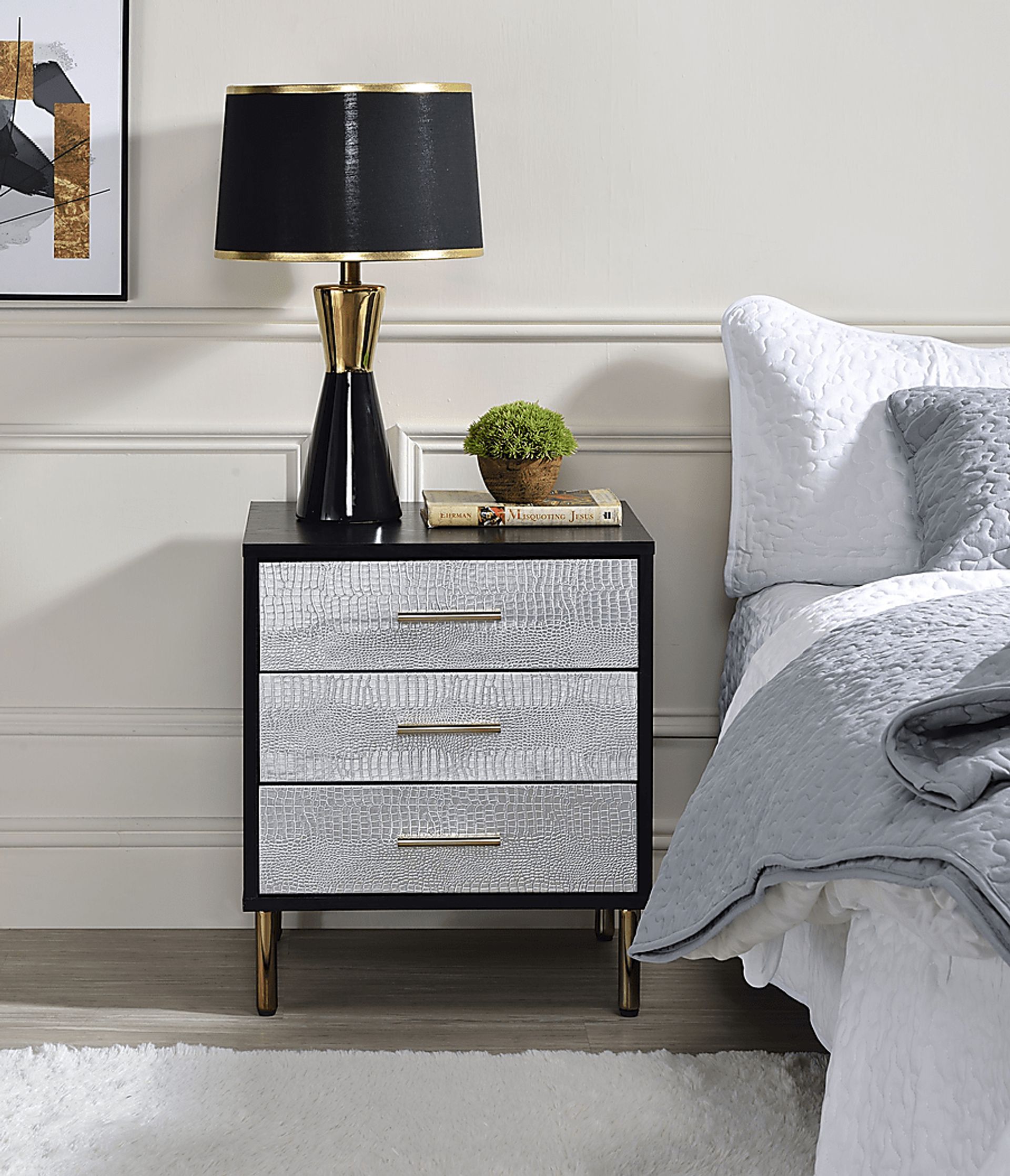 Lunenburg I Black Nightstand - Image 2