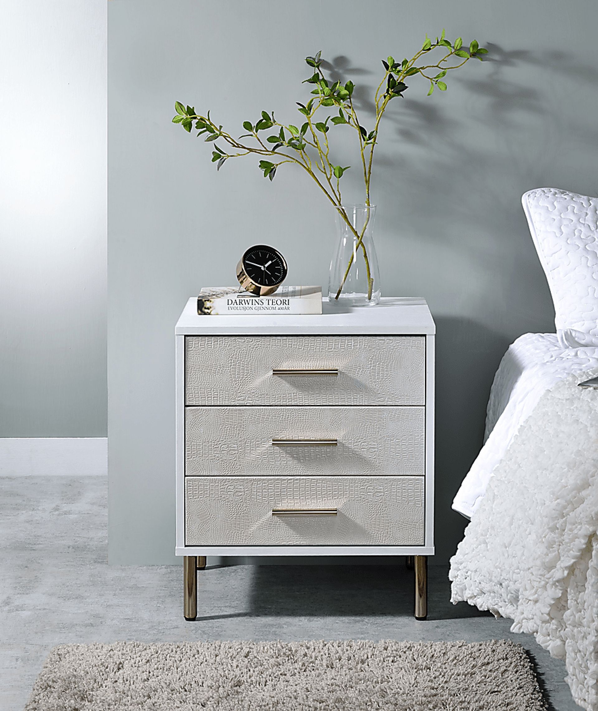 Lunenburg II White Nightstand - Image 2