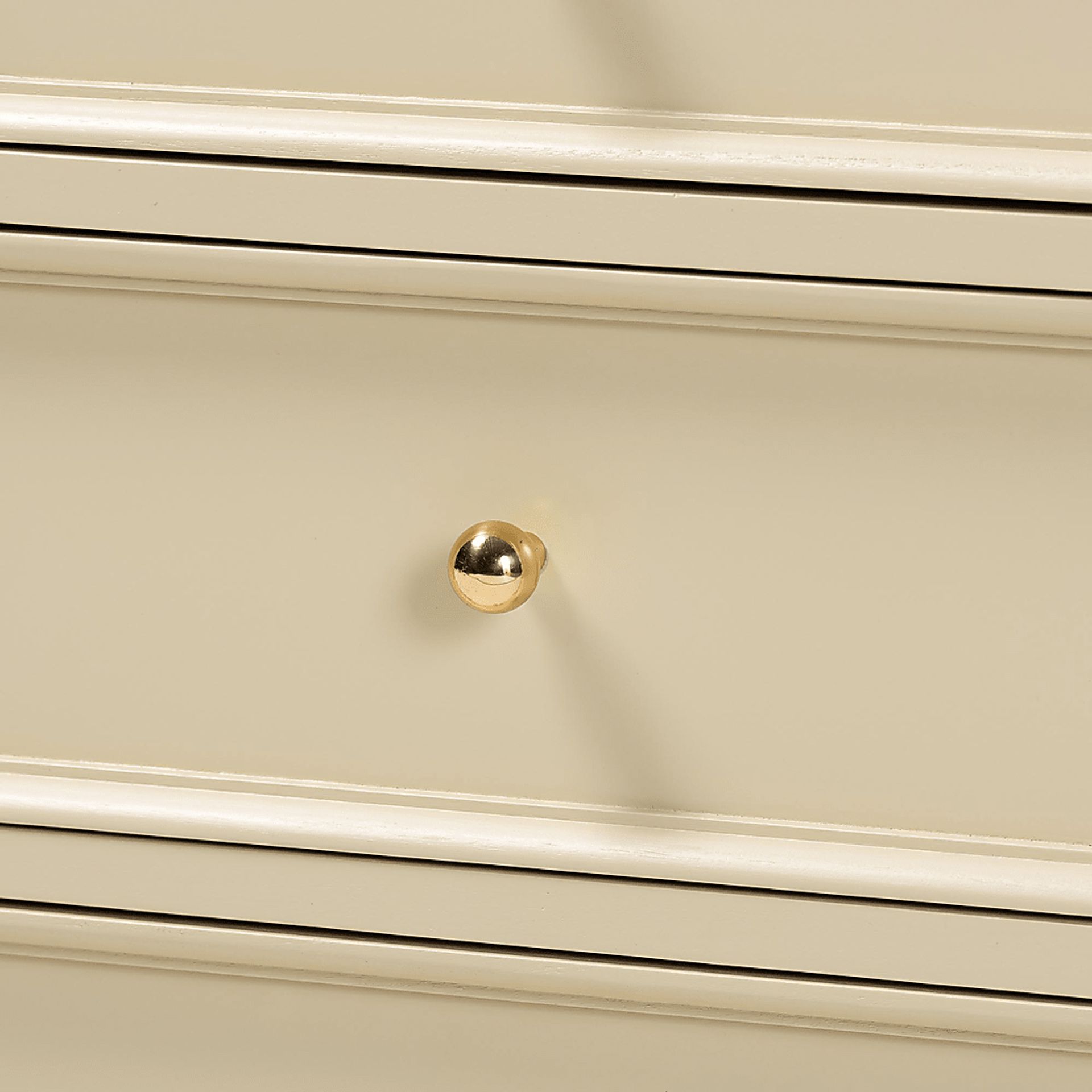 Lycui Beige Nightstand - Image 8