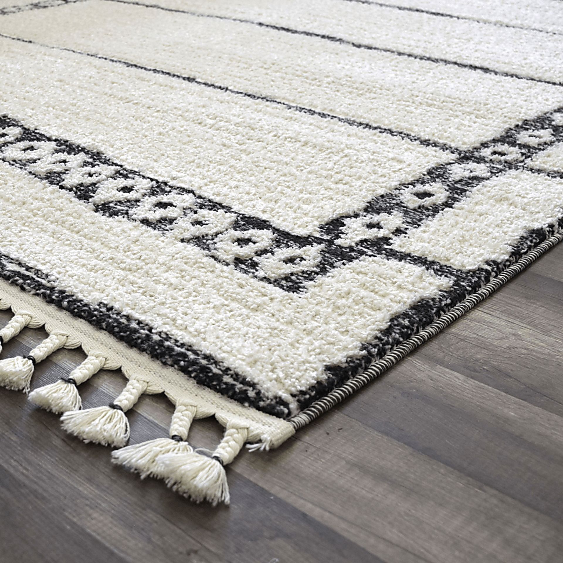 Lykol White/Black 8'3 x 10' Rug - Image 4