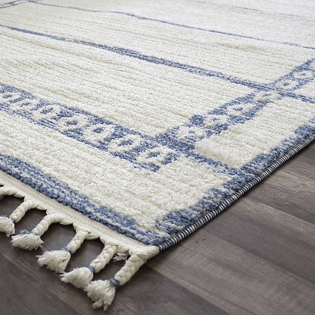 Lykol White/Blue 5' x 7' Rug - Thumbnail - Image 4