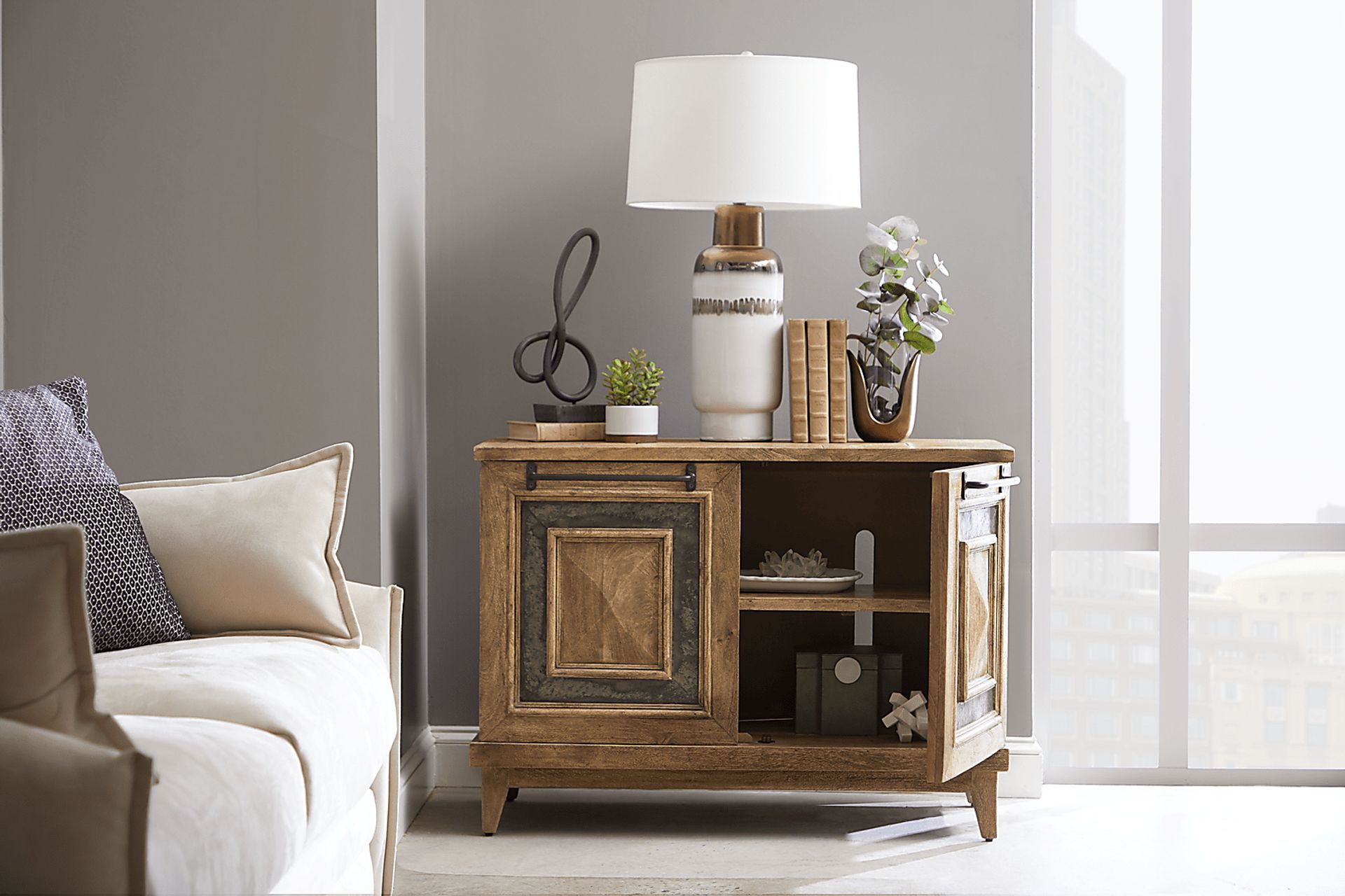 Lynshire Brown Accent Cabinet - Image 8