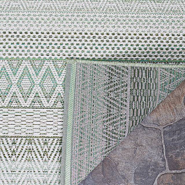 Mabella Green 5'3 x 7'6 Indoor/Outdoor Rug - Thumbnail - Image 3