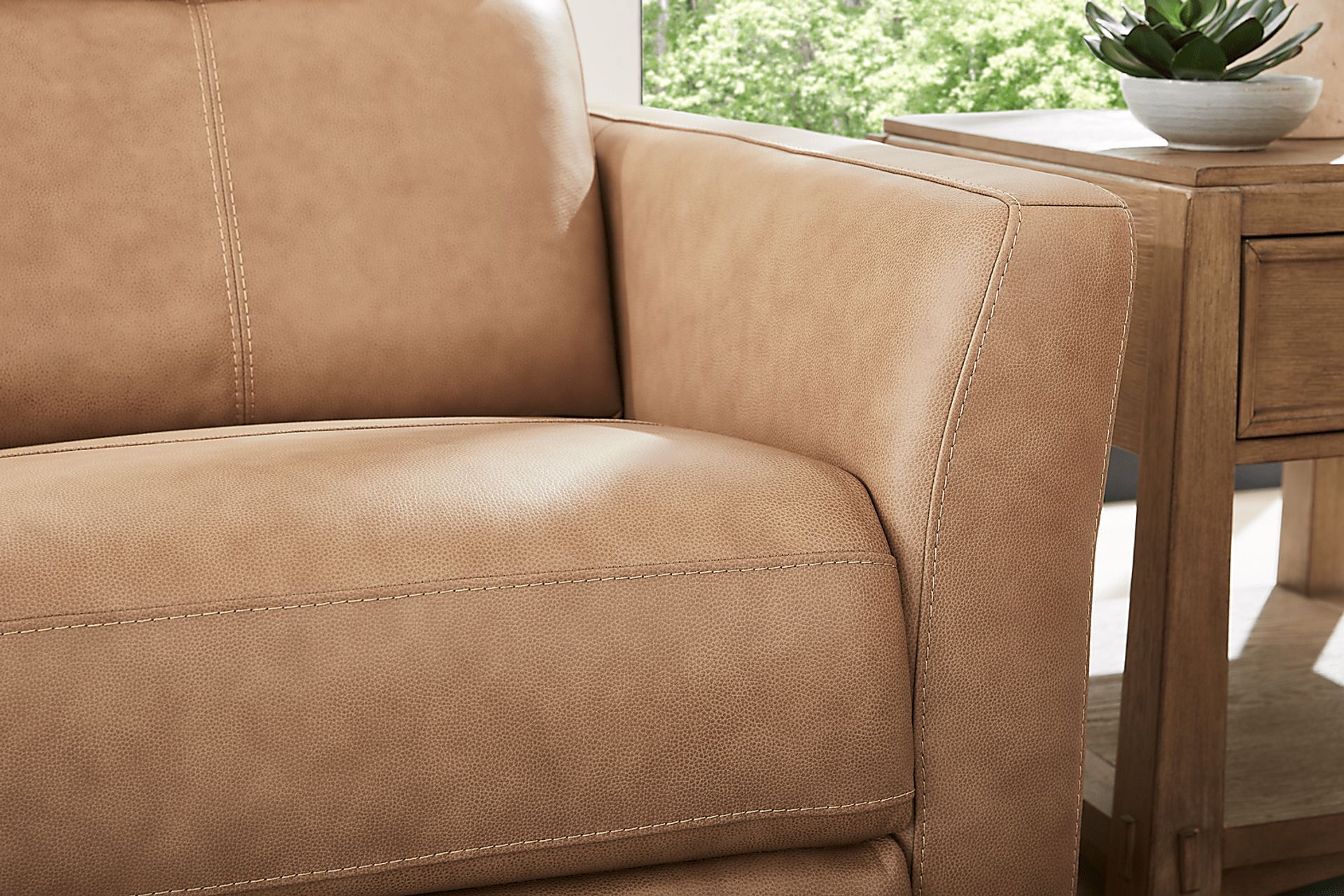 Maestro Sand Leather 5 Pc Living Room with Dual Power Reclining Sofa - Image 5