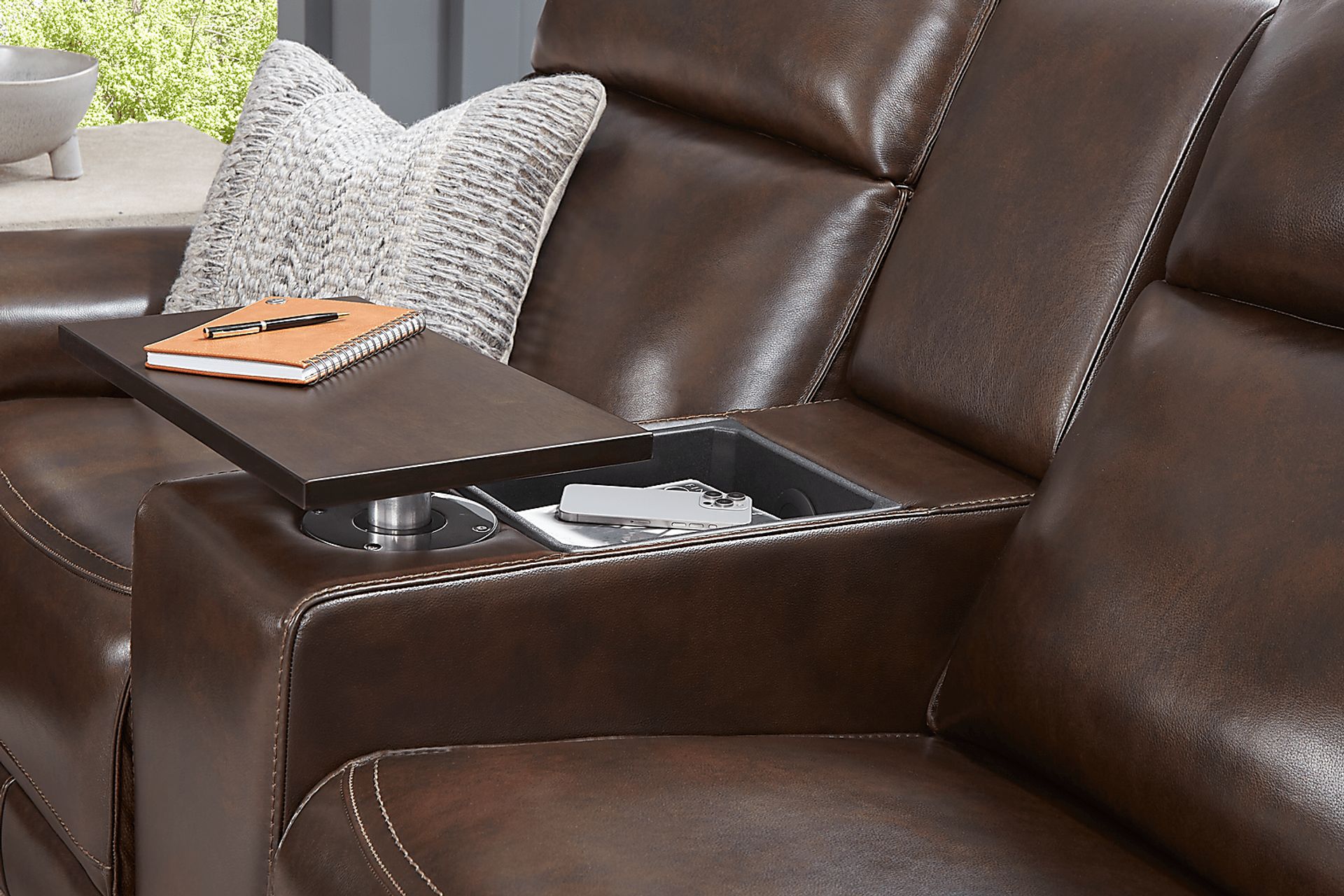 Magellan Merlot Leather Reclining Console Loveseat - Image 3