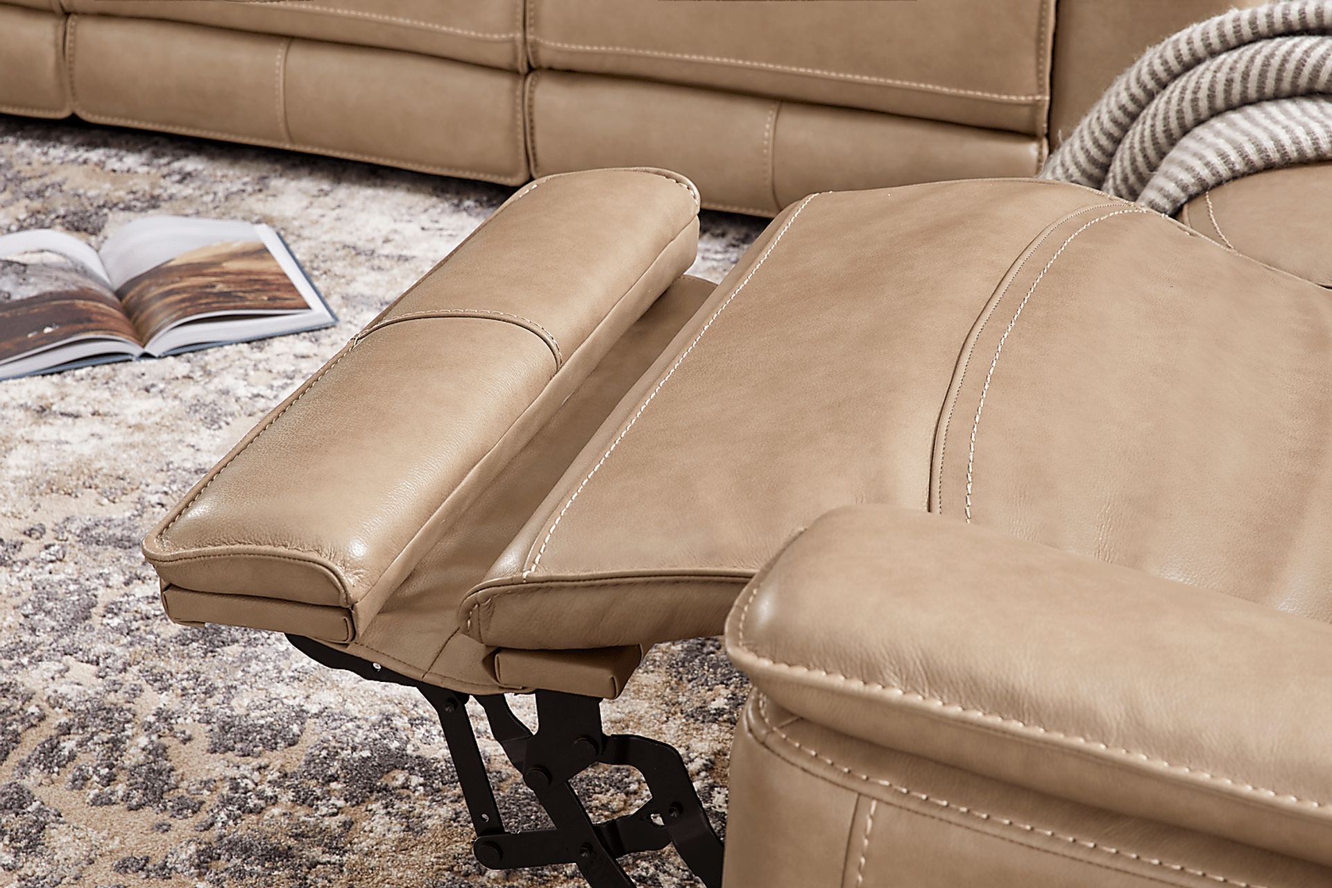 Magellan Sand Leather Dual Power Reclining Loveseat - Image 5