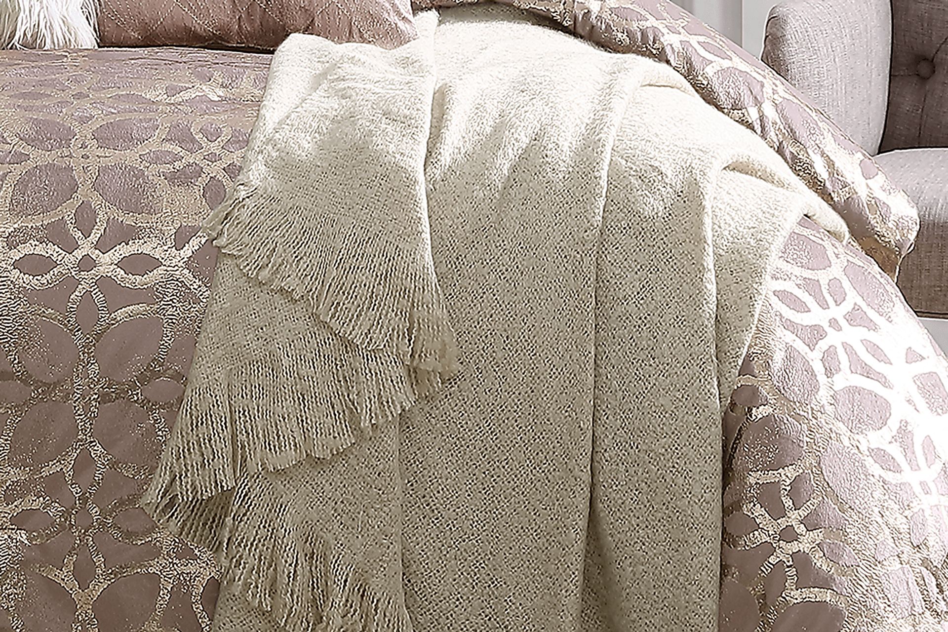Maggiora Blush 10 Pc King Comforter Set - Image 4