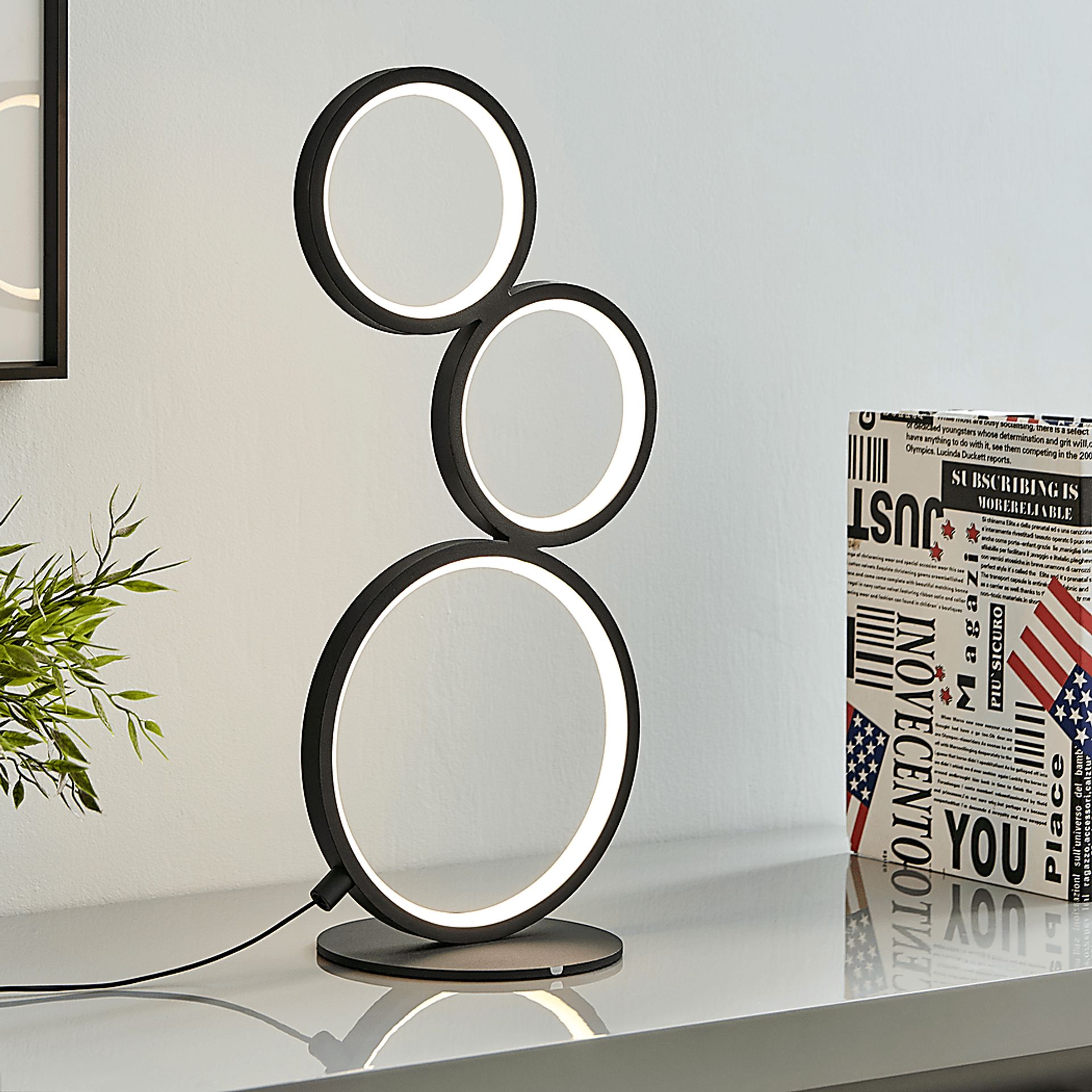 Magna Circle Black Lamp - Image 2