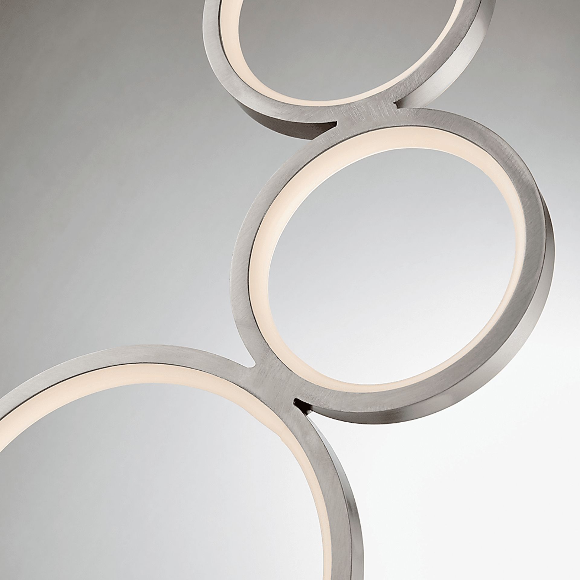 Magna Circle Nickel Lamp - Image 3