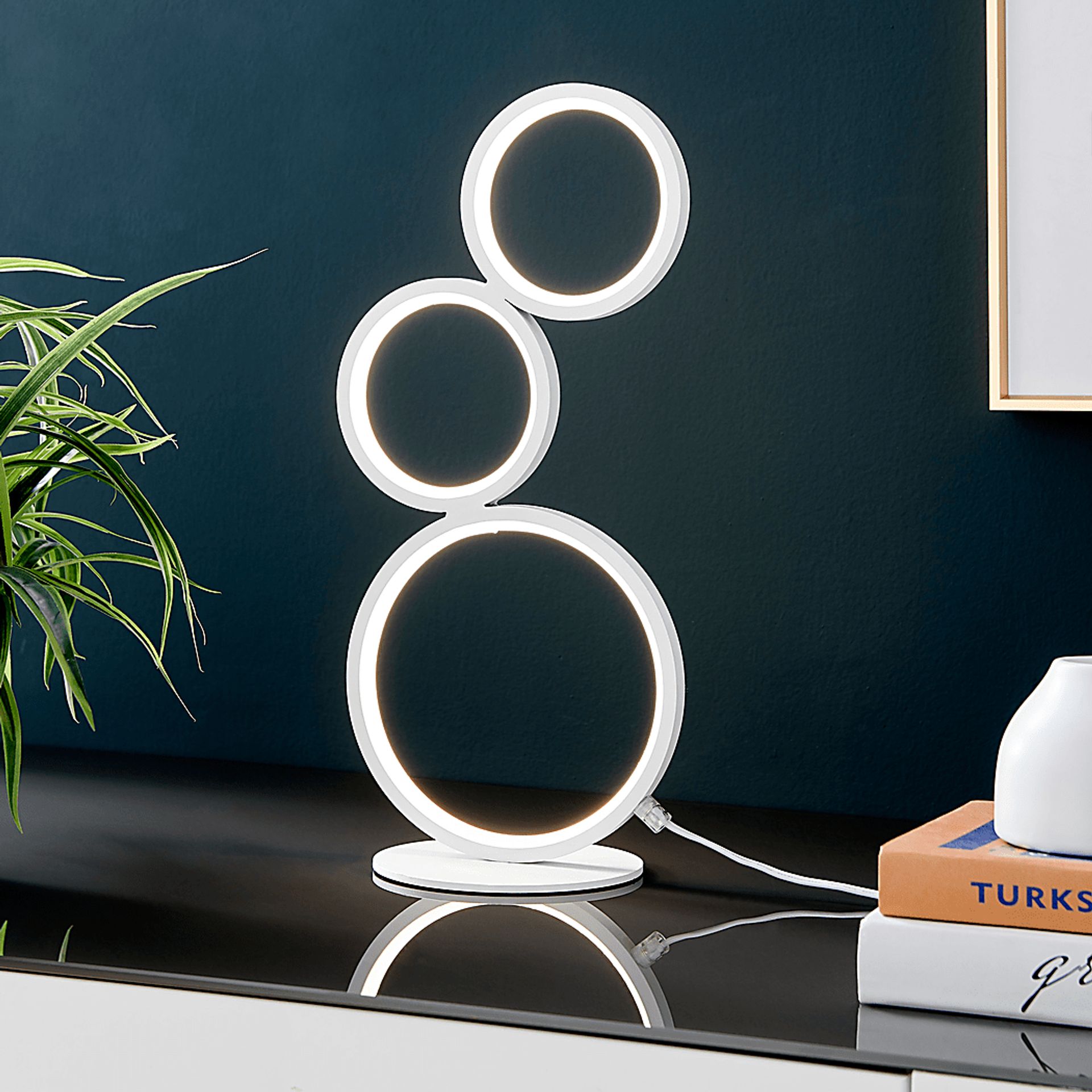 Magna Circle White Lamp - Image 2