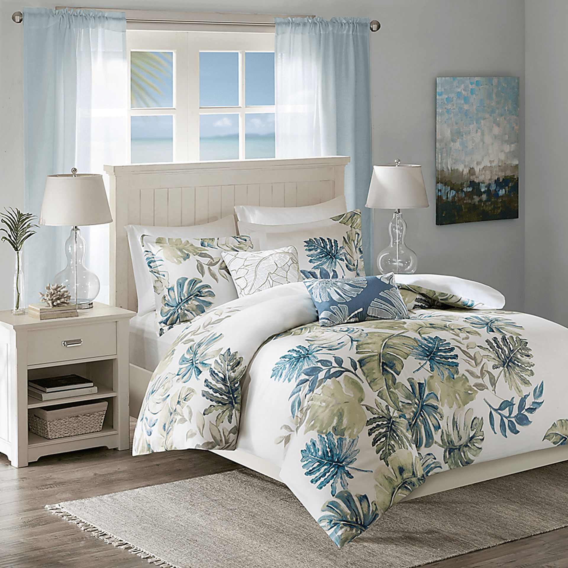 Magoword White Green 5 Pc King Duvet Set - Image 1