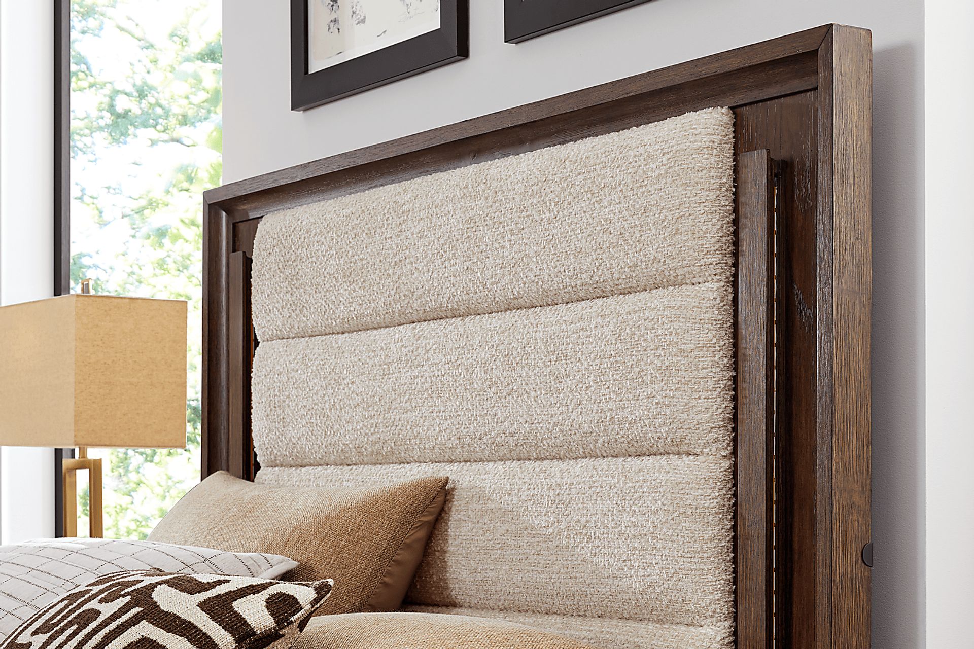 Maguire Brown 5 Pc Queen Upholstered Bedroom - Image 3
