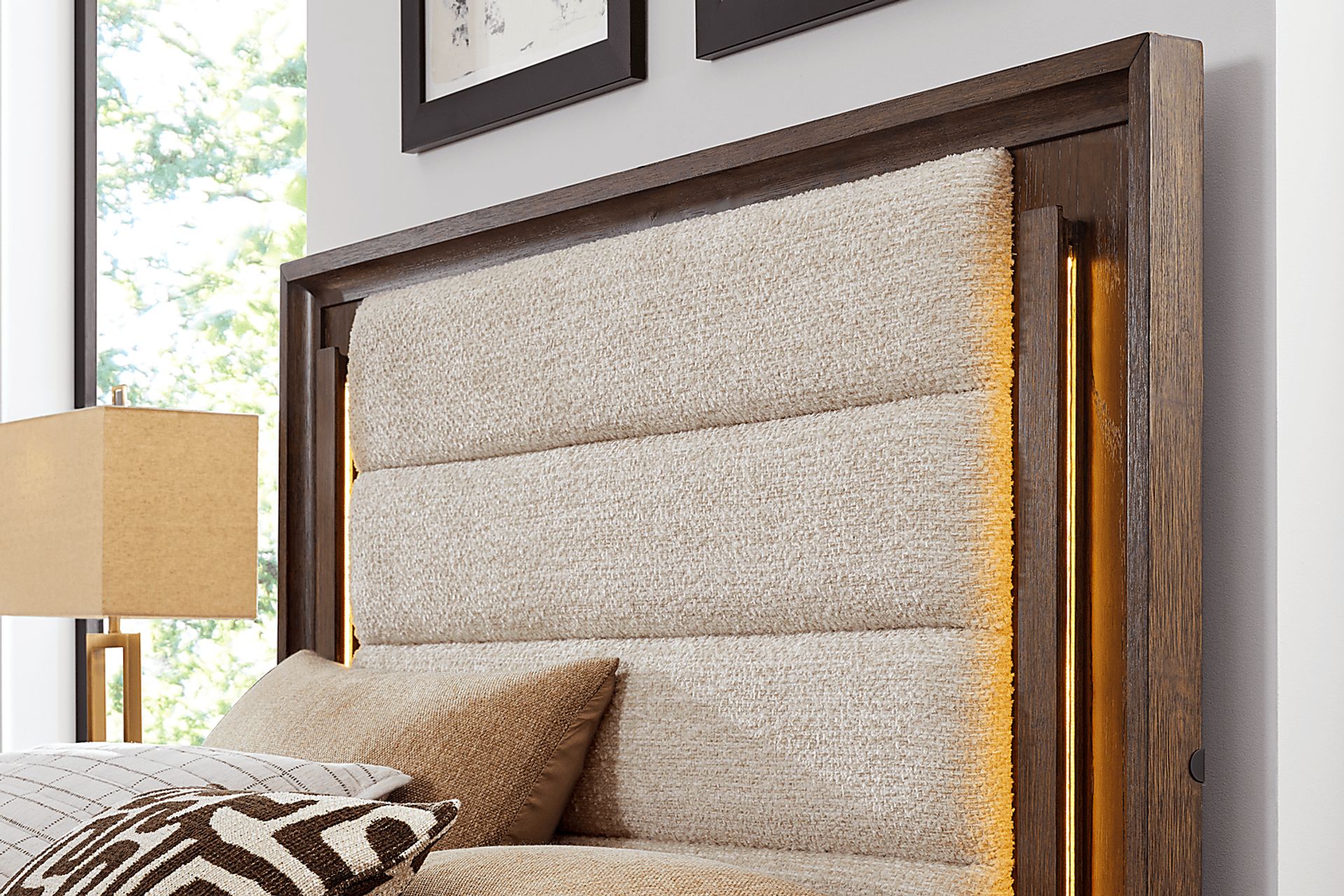 Maguire Brown 5 Pc Queen Upholstered Bedroom - Image 4