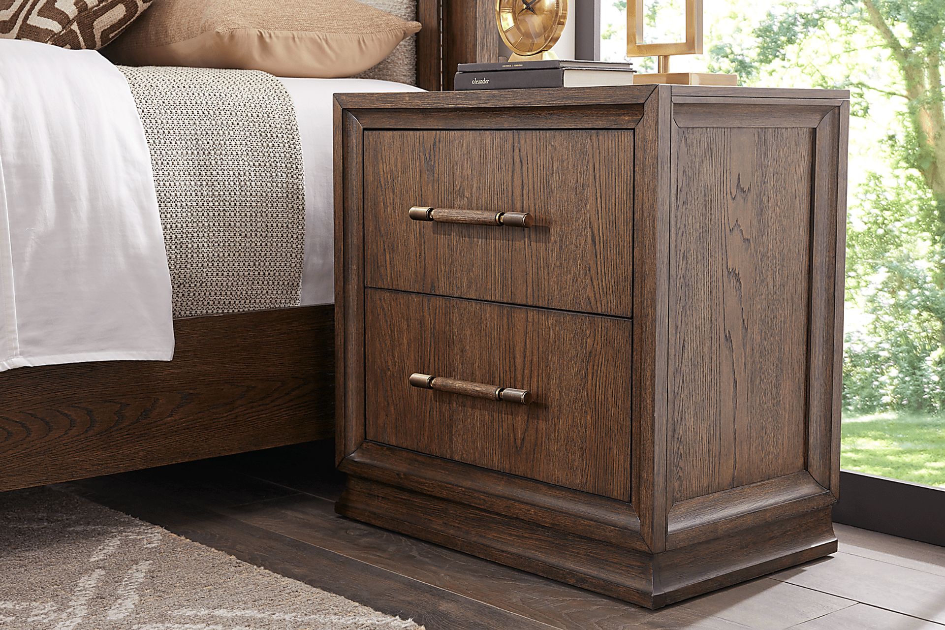 Maguire Brown 5 Pc Queen Upholstered Bedroom - Image 12