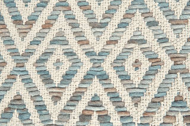 Mai Blue 8' x 11' Rug - Thumbnail - Image 3