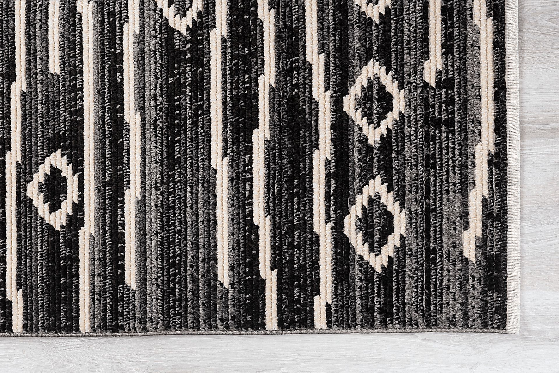 Maidbo Black 5'7 x 7'7 Rug - Image 5
