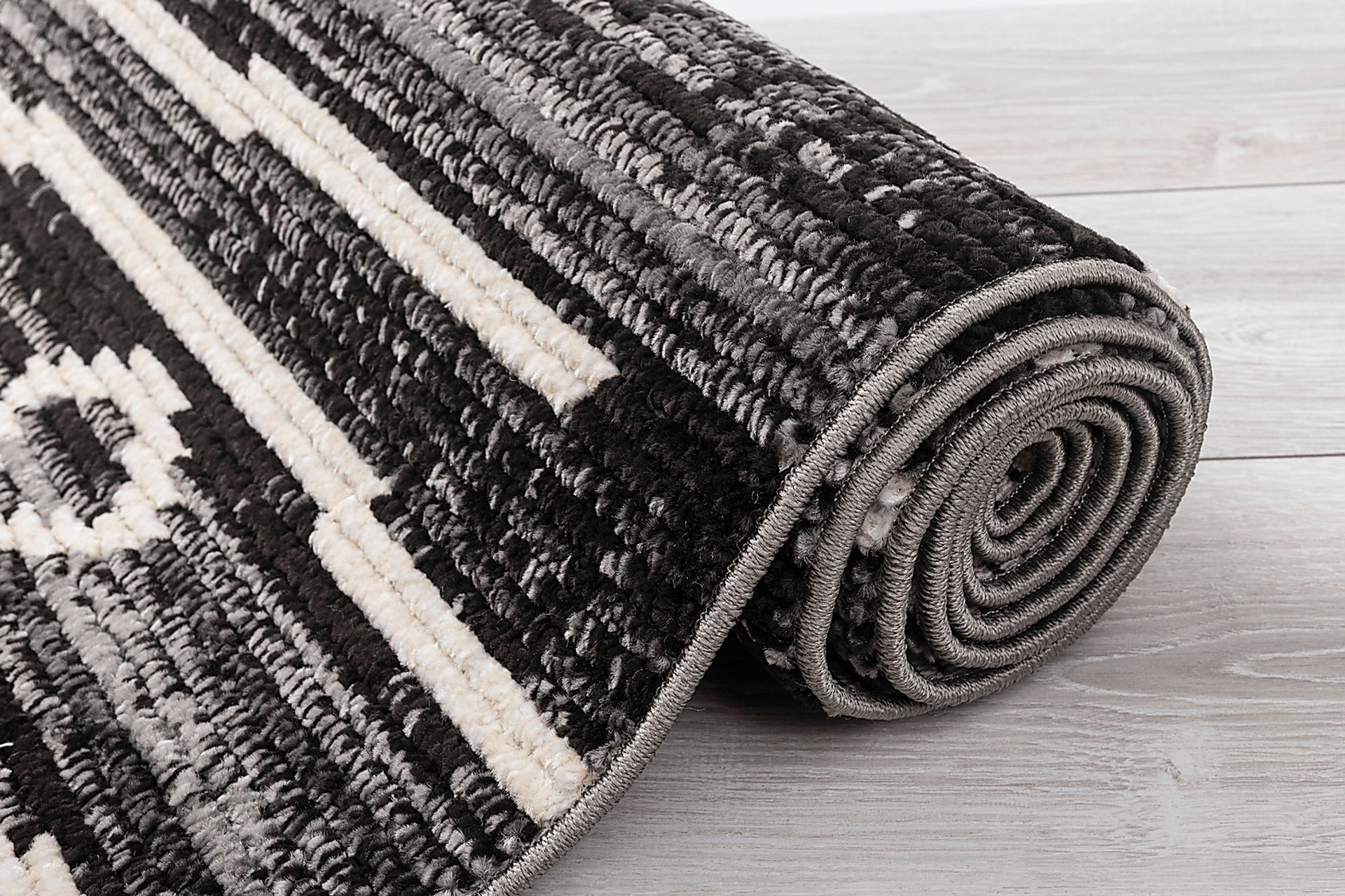 Maidbo Black 5'7 x 7'7 Rug - Image 8