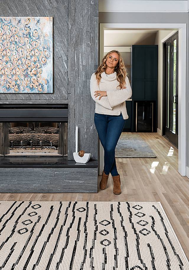Maidbo Ivory 7'10 x 10'1 Rug - Thumbnail - Image 3