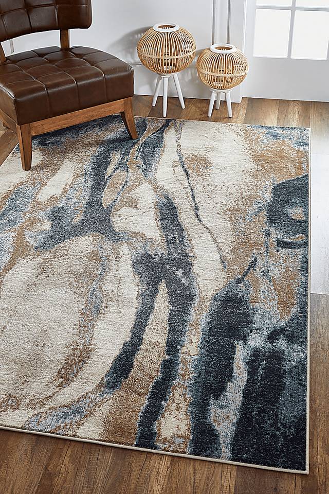 Maidrose Ivory/Blue 5'3 x 7'7 Rug - Thumbnail - Image 2