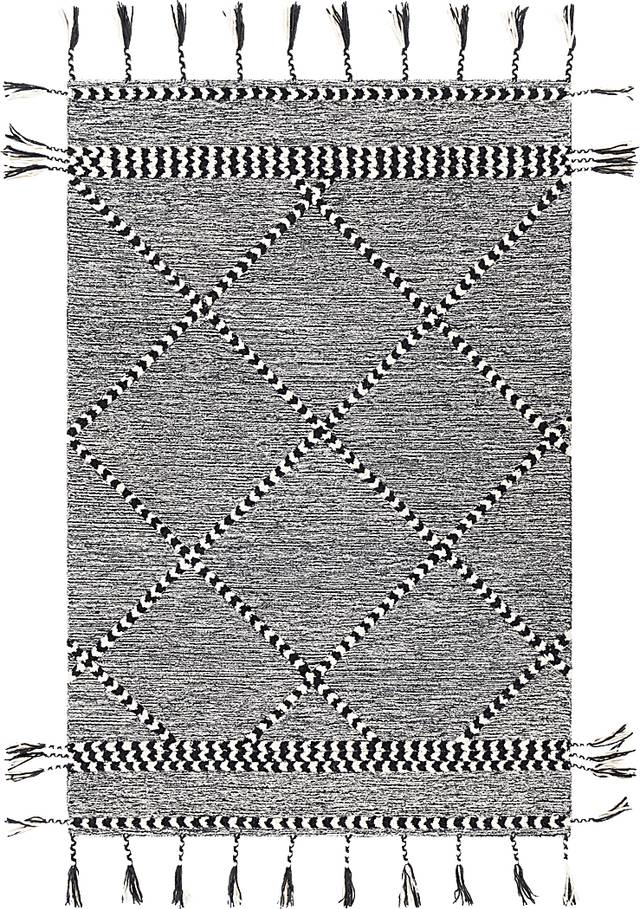 Maisyn Black 5' x 7'6 Rug - Thumbnail - Image 1
