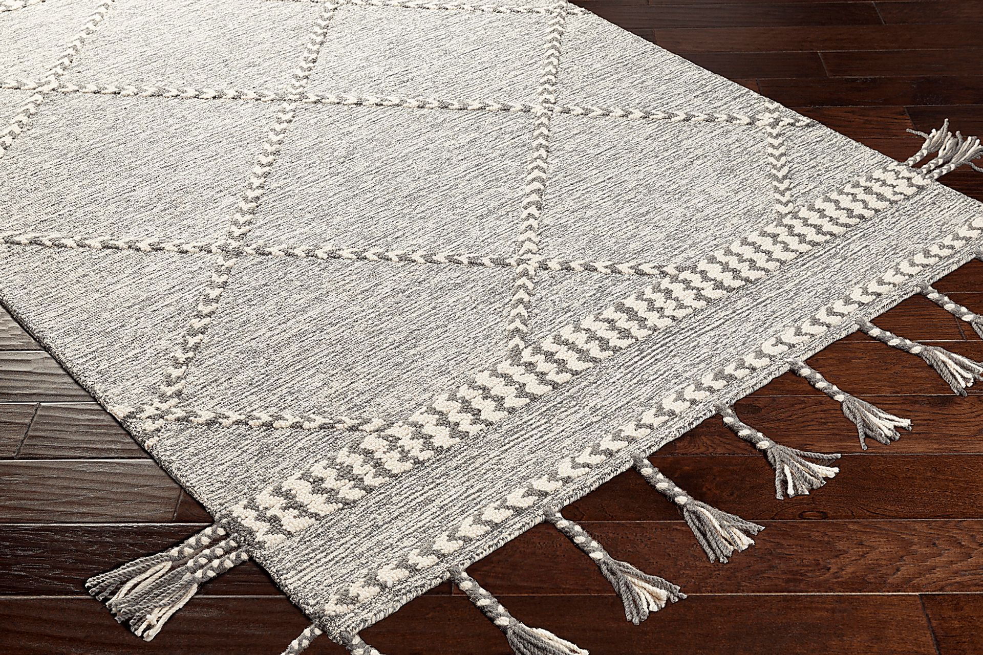 Maisyn Gray 8' x 10' Rug - Image 2
