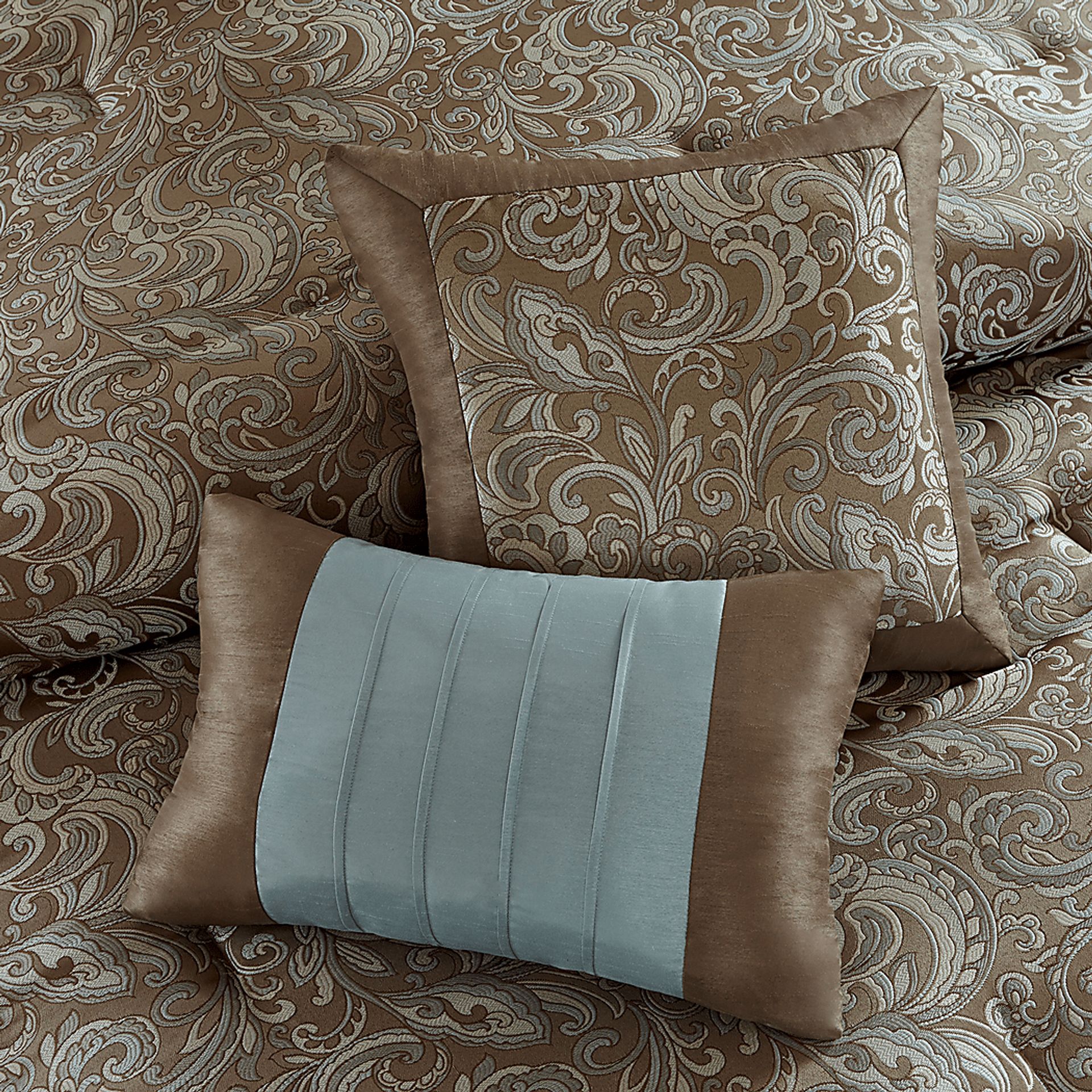 Maitha Blue 24 Pc California King Room in a Bag - Image 9