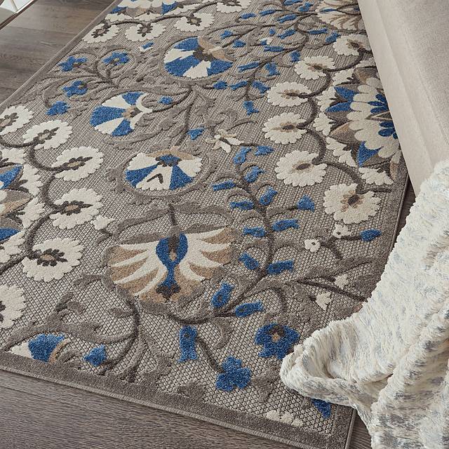 Makisha Gray 5' x 8' Indoor/Outdoor Rug - Thumbnail - Image 7