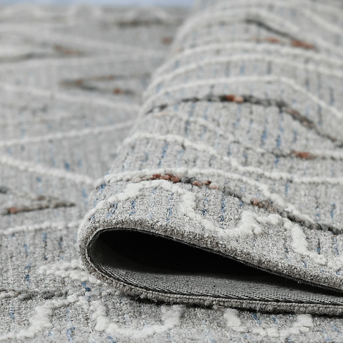 Malarton Gray Rugs | Rooms to Go